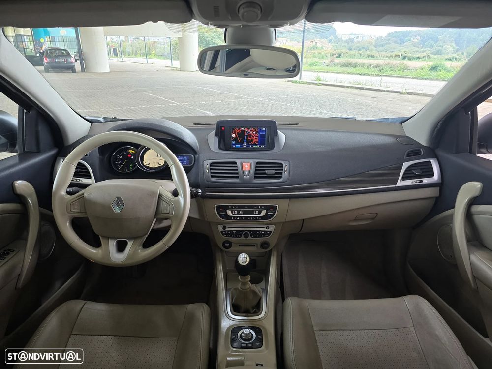 Renault Mégane Sport Tourer 1.5 dCi Dynamique - 6