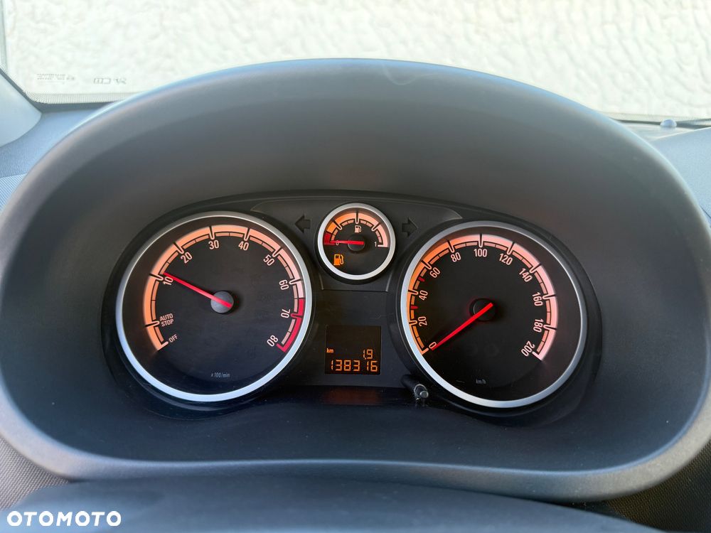 Opel Corsa - 11