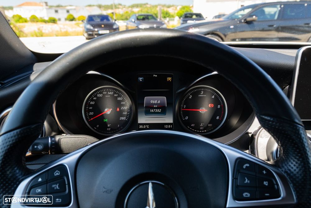 Mercedes-Benz C 220 d Cabrio AMG Line - 17