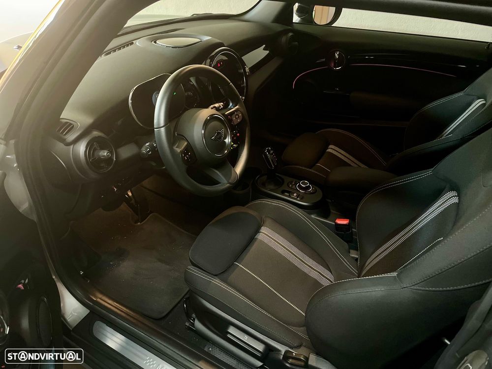 MINI 3 Portas Cooper SE - 11