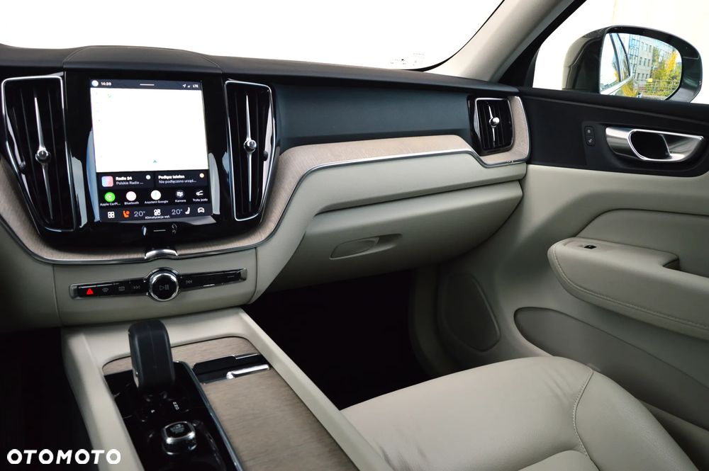 Volvo XC 60 B4 B Core - 19