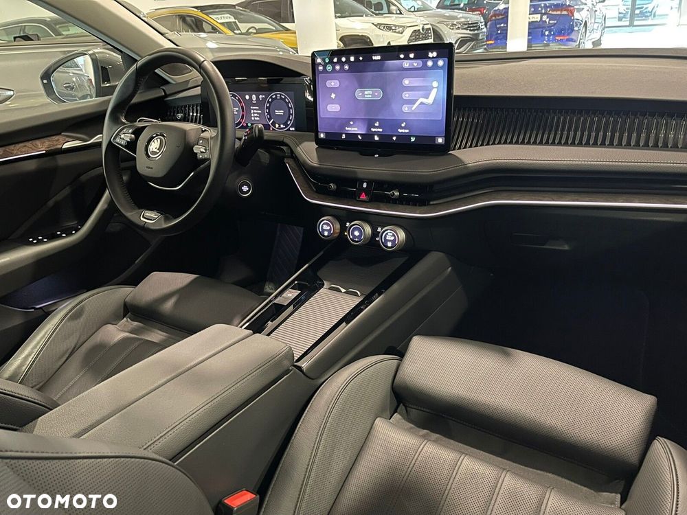 Skoda Superb 2.0 TDI SCR L&K DSG - 14