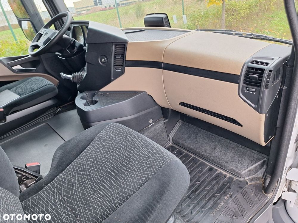 Versalift Actros  1843 - 24