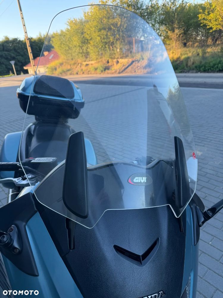 Honda NTV - 36