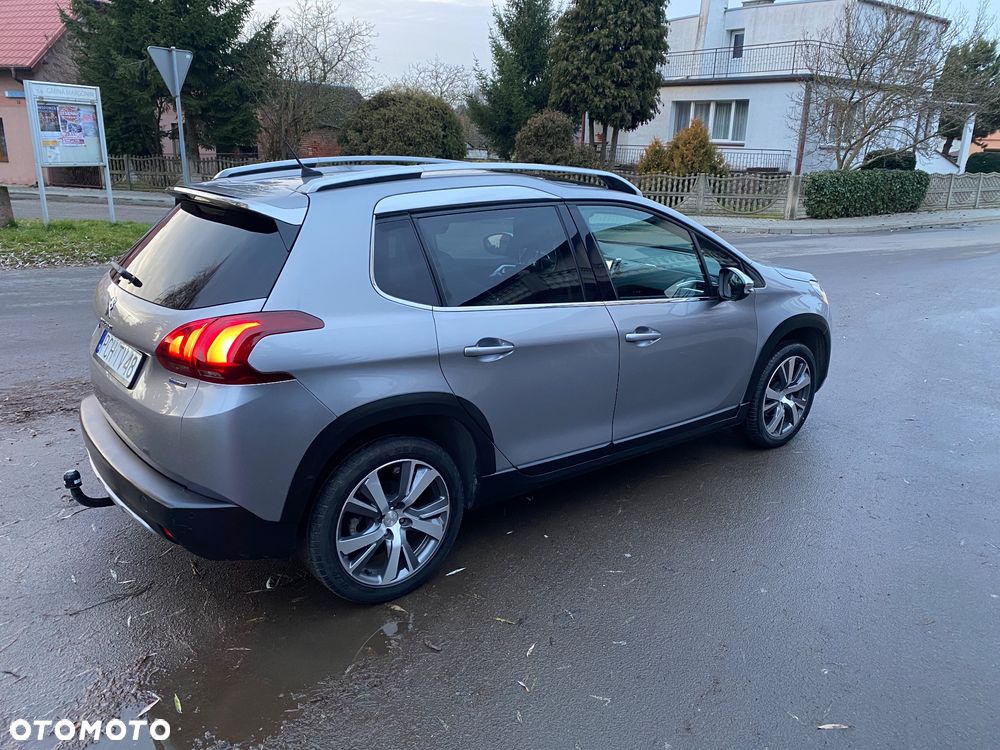 Peugeot 2008 PureTech 110 Stop&Start Crossway - 3