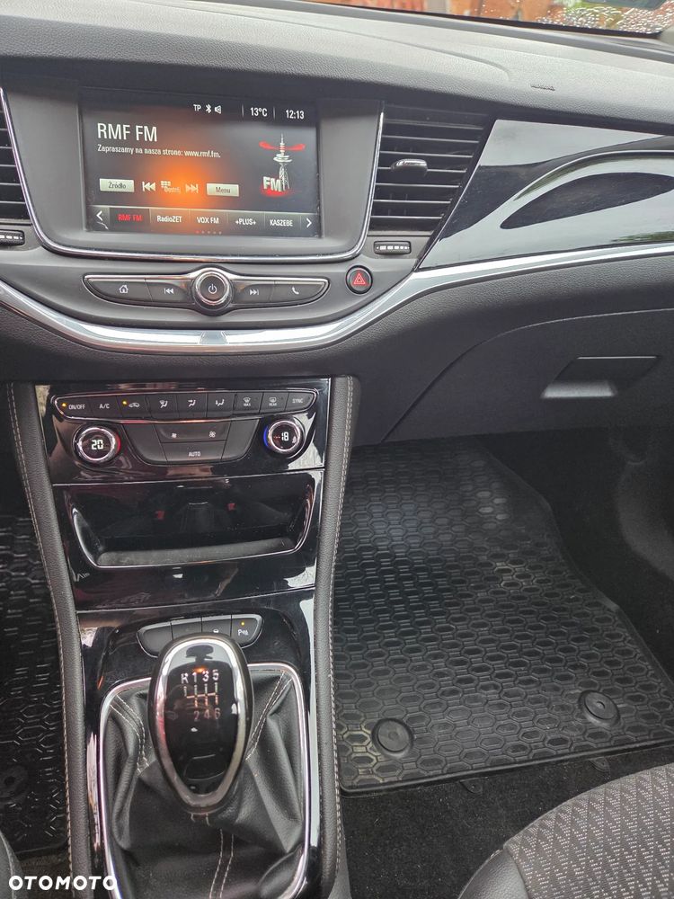 Opel Astra 1.4 T Dynamic - 13