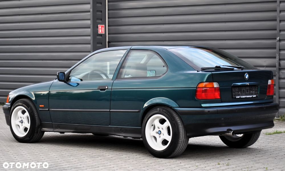 BMW Seria 3 316i - 17