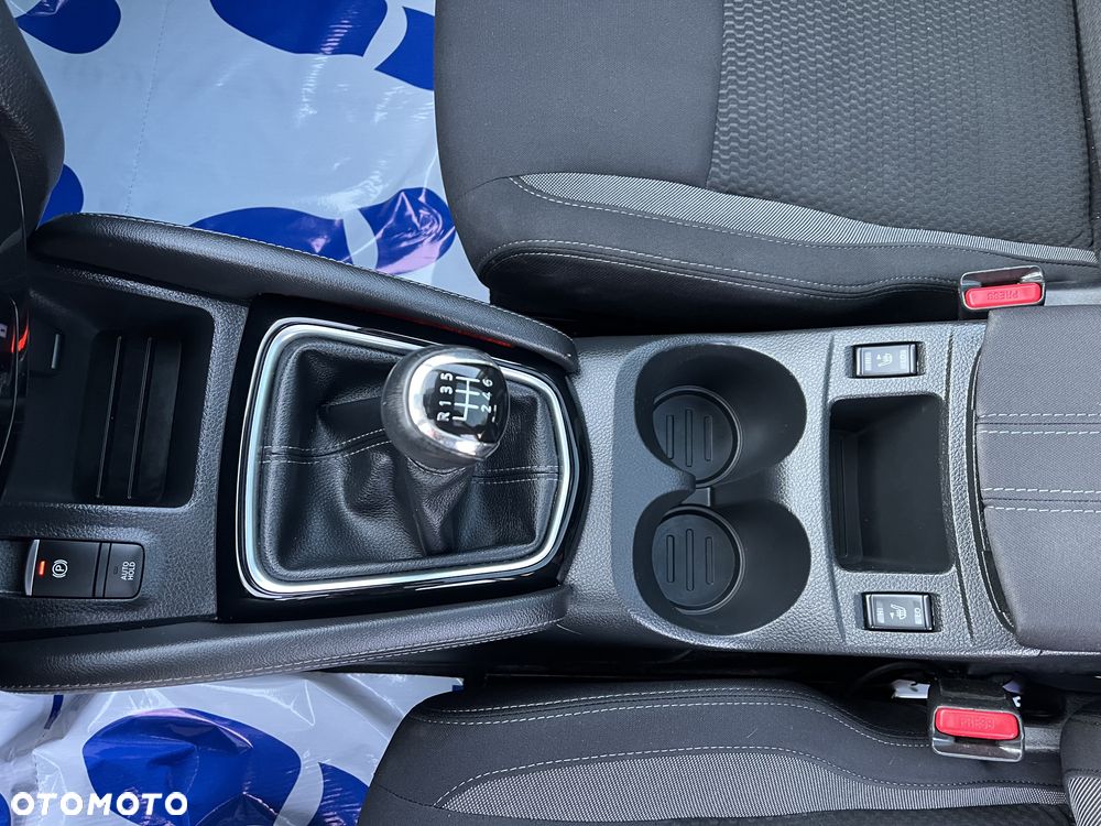 Nissan Qashqai 1.6 DIG-T N-Connecta - 14