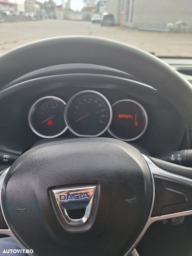 Dacia Logan - 6