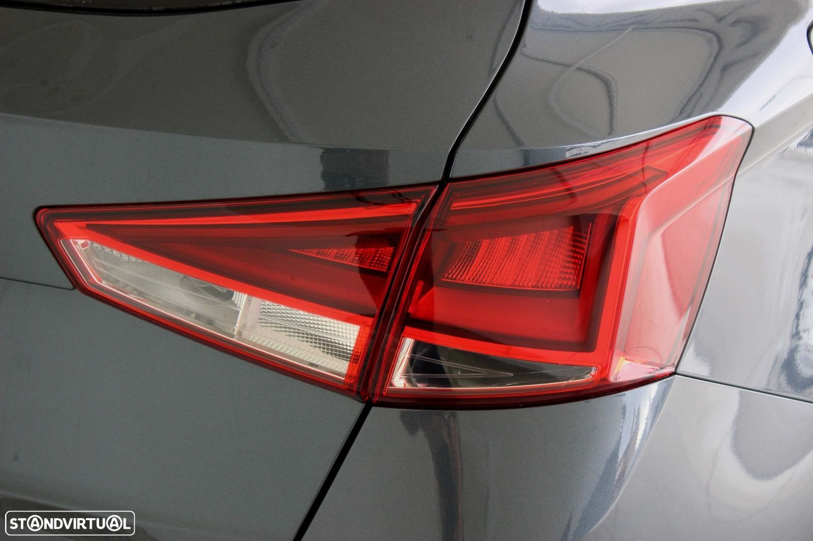 SEAT Arona 1.0 TSI FR - 9