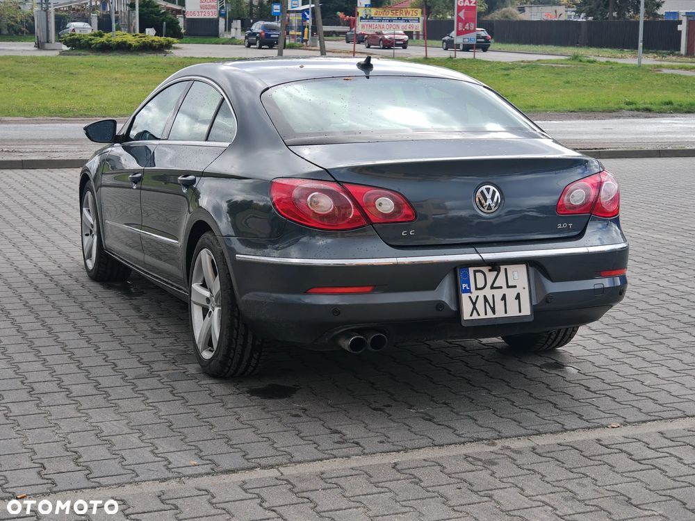Volkswagen Passat 2.0 TSI Highline DSG - 11