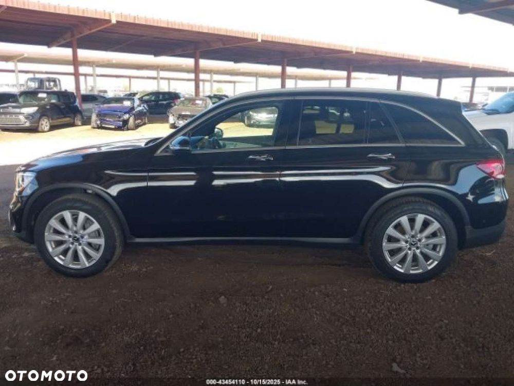 Mercedes-Benz GLC - 7