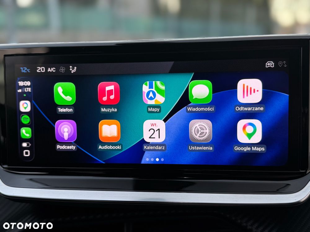 Peugeot 2008 PureTech 100 Allure S&S BVM6 - 13