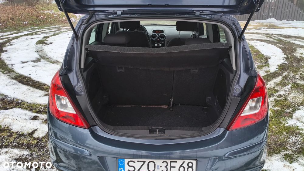 Opel Corsa 1.2 16V Enjoy - 9