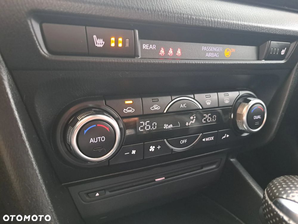 Mazda 3 - 13