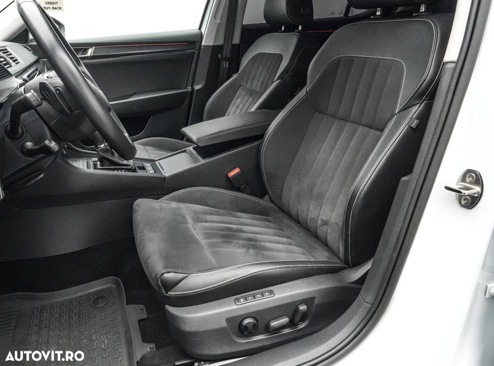 Skoda Superb 2.0 TDI DSG Ambition - 13