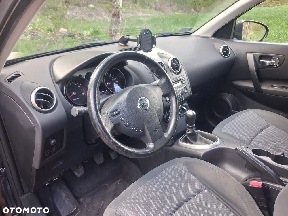 Nissan Qashqai+2 2.0 Visia - 16