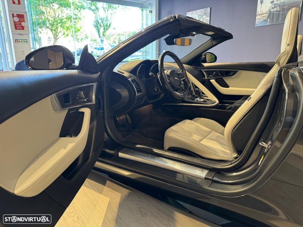 Jaguar F-Type 2.0 i4 R-Dynamic - 8