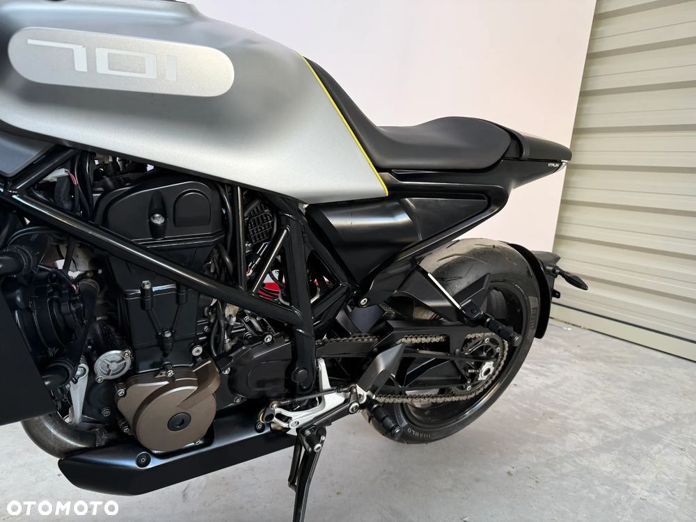 Husqvarna Vitpilen - 11