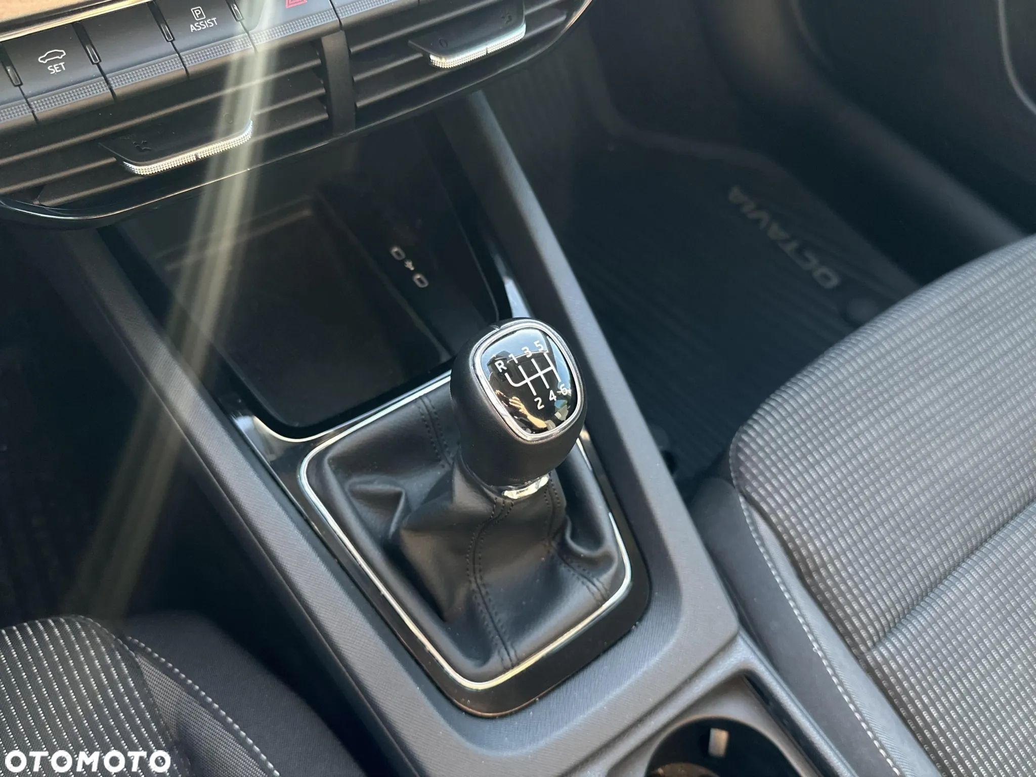 Skoda Octavia 1.0 TSI Ambition - 14