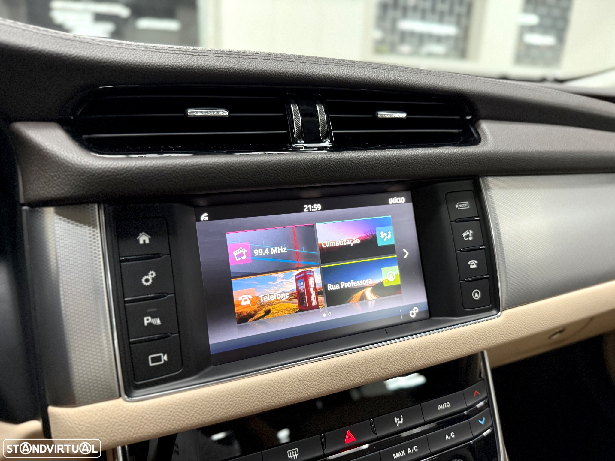 Jaguar XF 2.0 D Prestige Aut. - 23