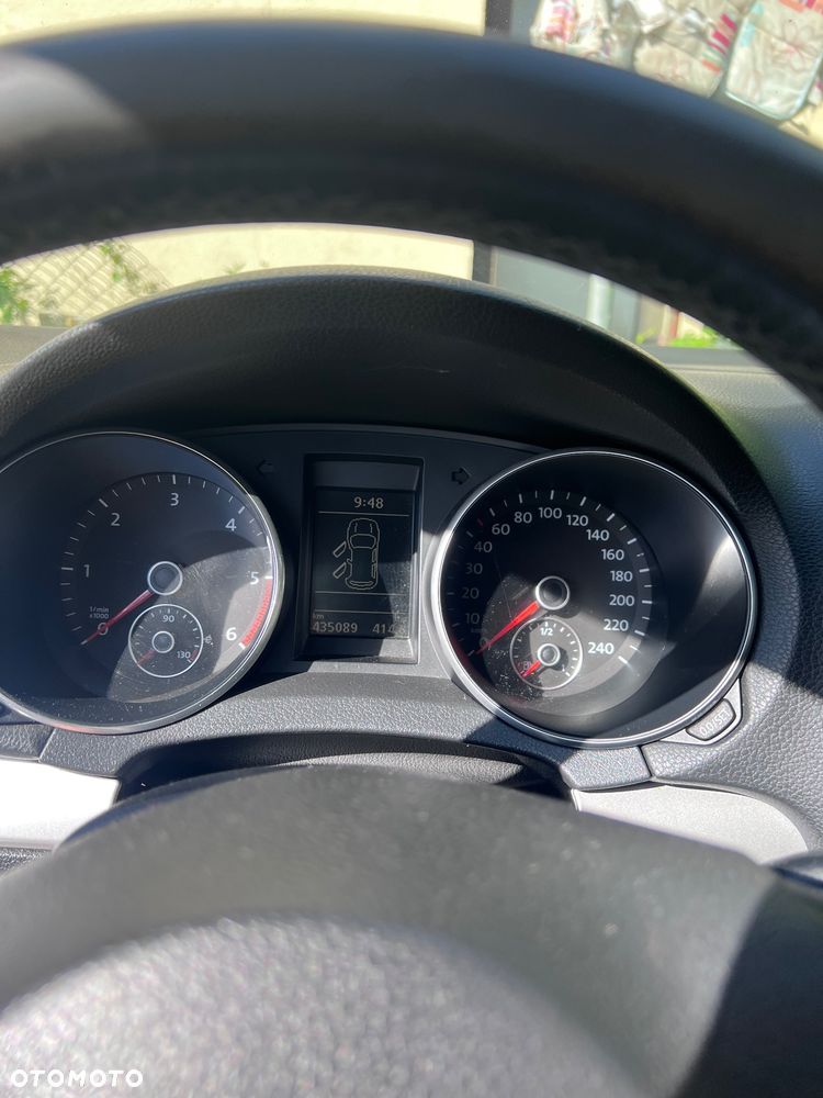 Volkswagen Golf 2.0 TDI DPF Style - 14