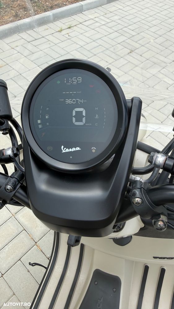 Vespa GTV 300 IE - 7