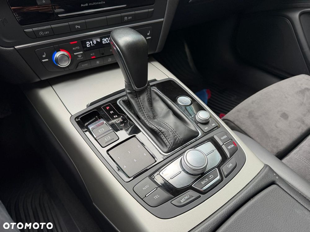 Audi A6 Avant 3.0 TDI Quattro S tronic - 25