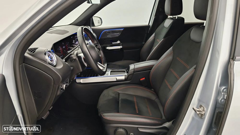 Mercedes-Benz GLB 180 d AMG Line - 14