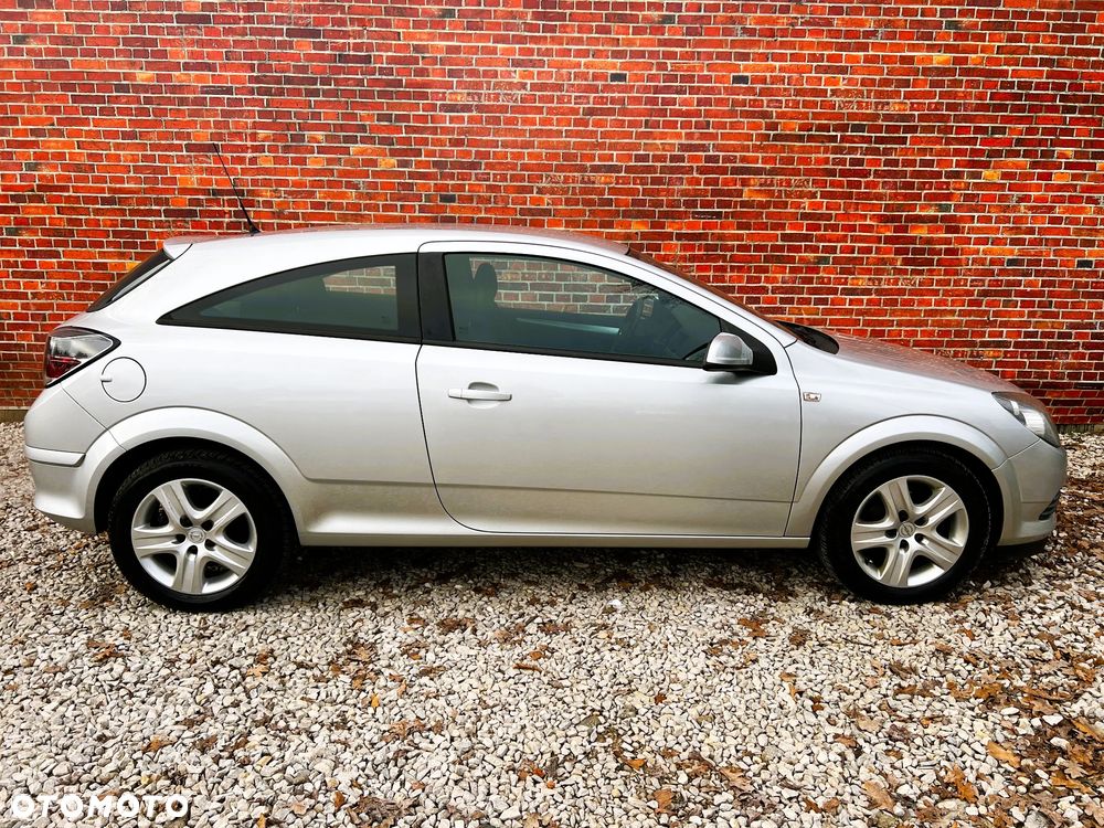 Opel Astra - 36