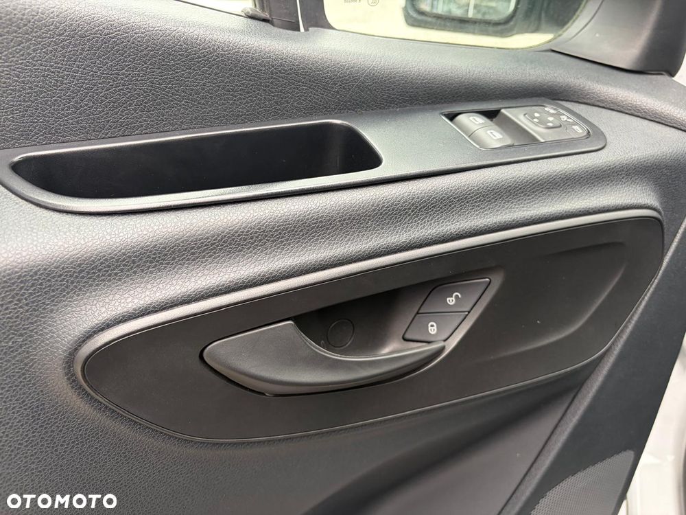 Mercedes-Benz Sprinter L4H2 - 13