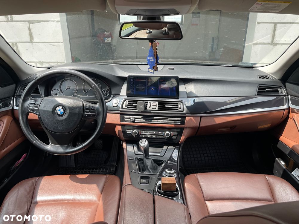 BMW Seria 5 520d Edition Fleet - 12