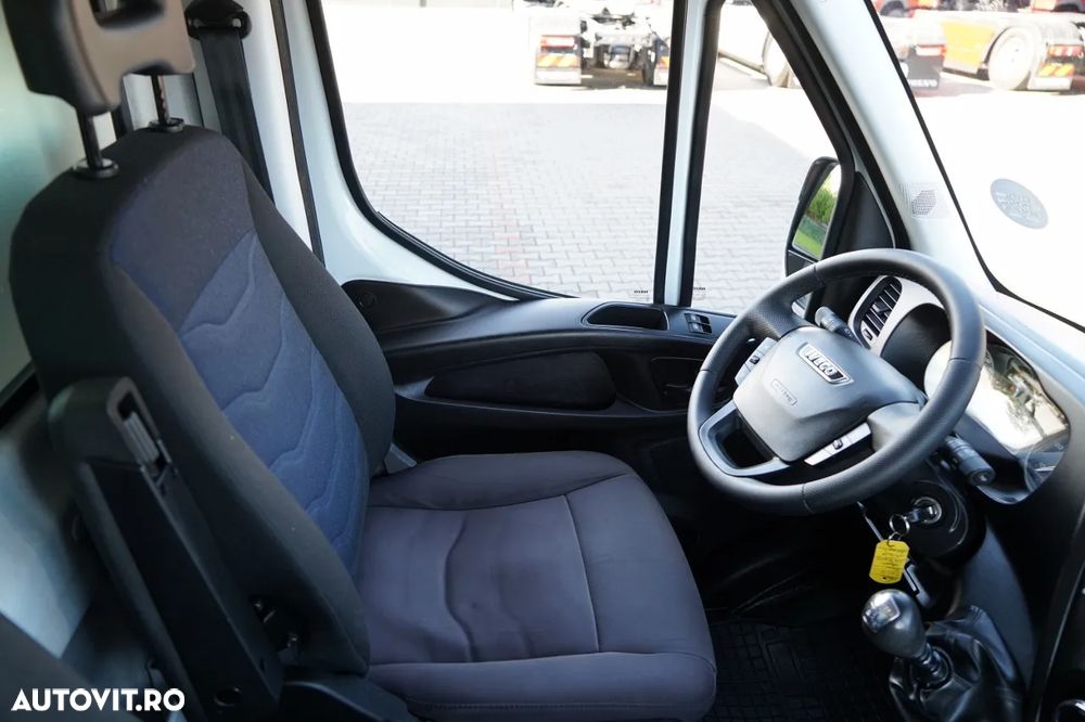 Iveco 35-160 / CONTAINER - 4,3 M / platformă elevatoare SORENSEN - 750 KG / MANUALĂ / IMPORTATĂ / EURO 6 - 24