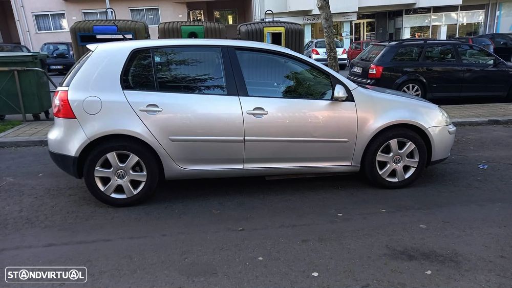VW Golf 1.9 TDi 6V Confortline - 17