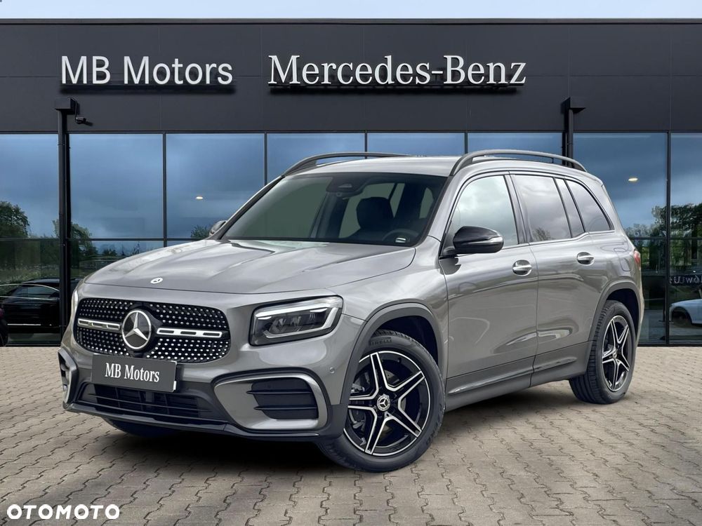 Mercedes-Benz GLB - 1