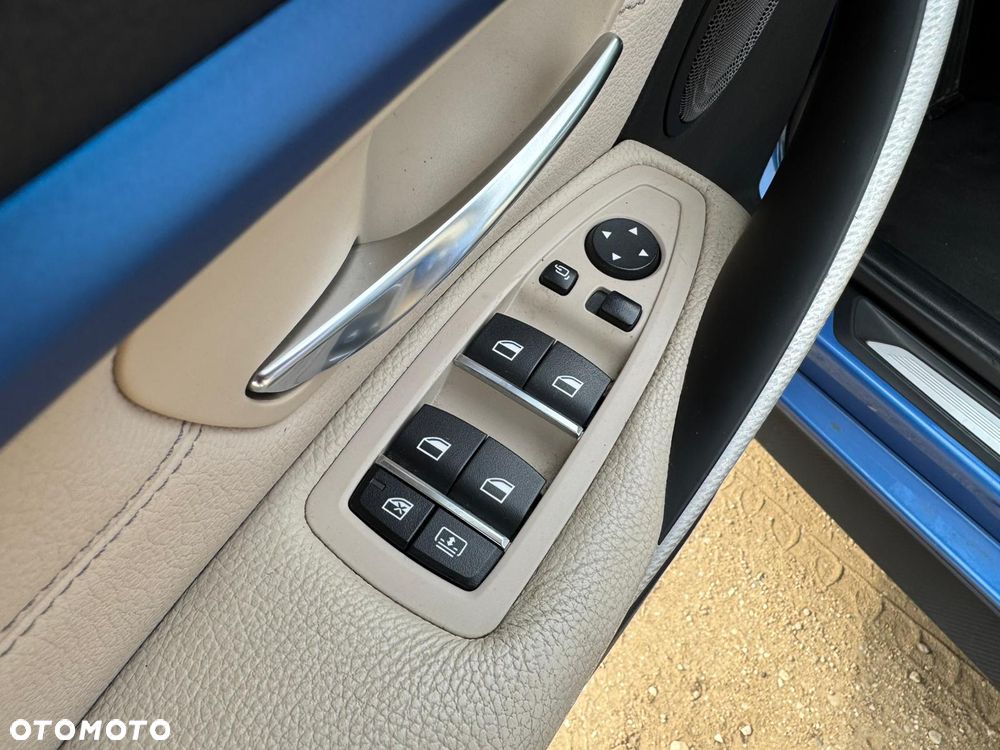 BMW Seria 3 340i xDrive Edition M Sport Shadow - 18