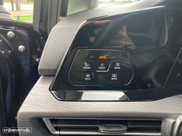 VW Golf Variant 2.0 TDi SCR DSG Style - 26