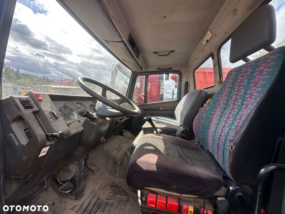 Mercedes-Benz 814 - 6