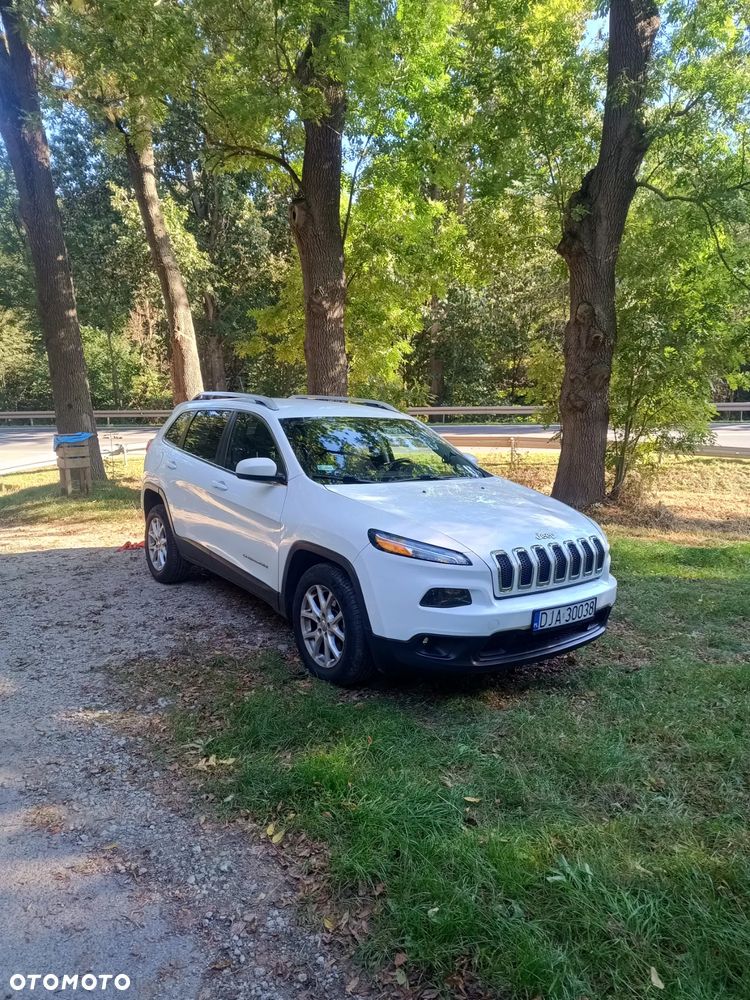 Jeep Cherokee - 1