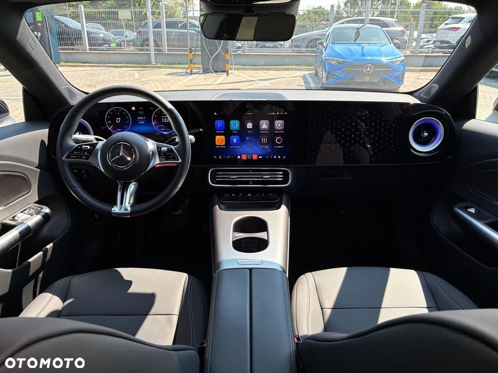 Mercedes-Benz CLA - 9
