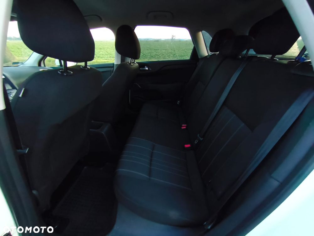 Citroën C4 1.6 HDi Selection - 9