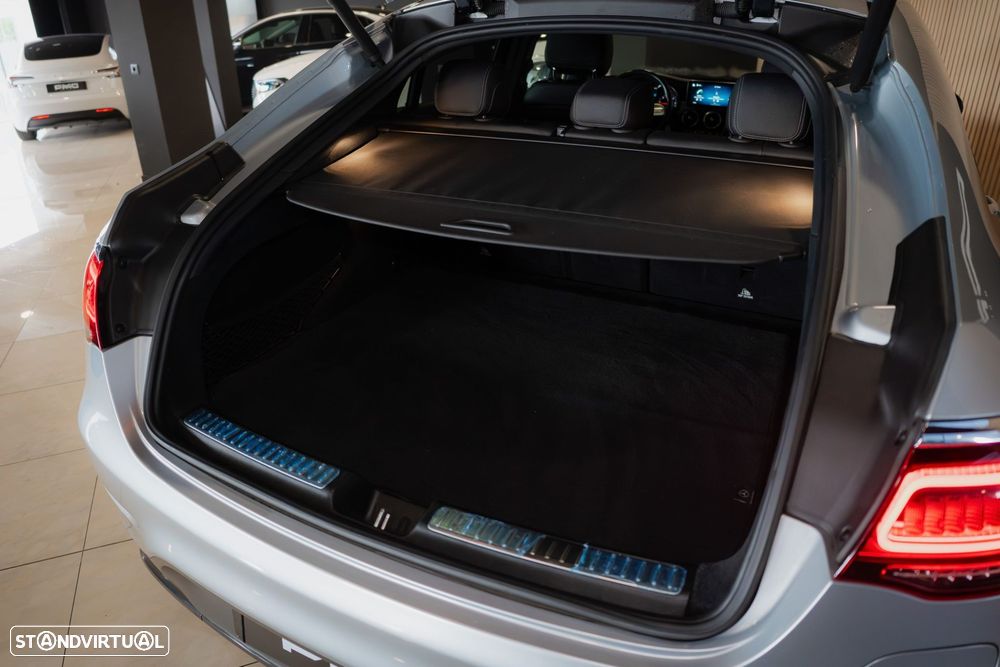 Mercedes-Benz GLC 300 - 21