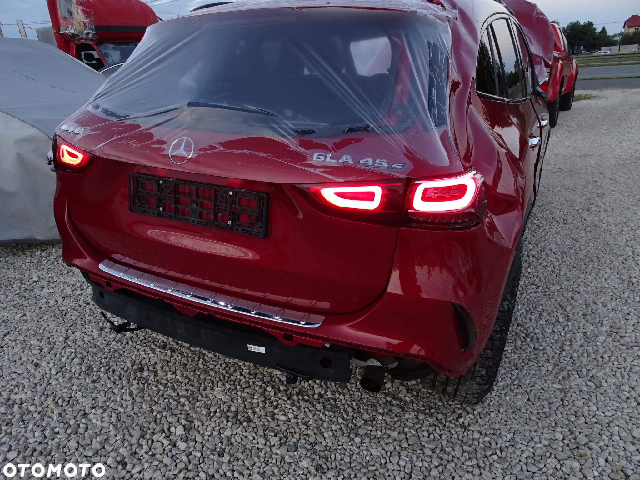 Mercedes-Benz GLA AMG 45 S 4-Matic+ - 28