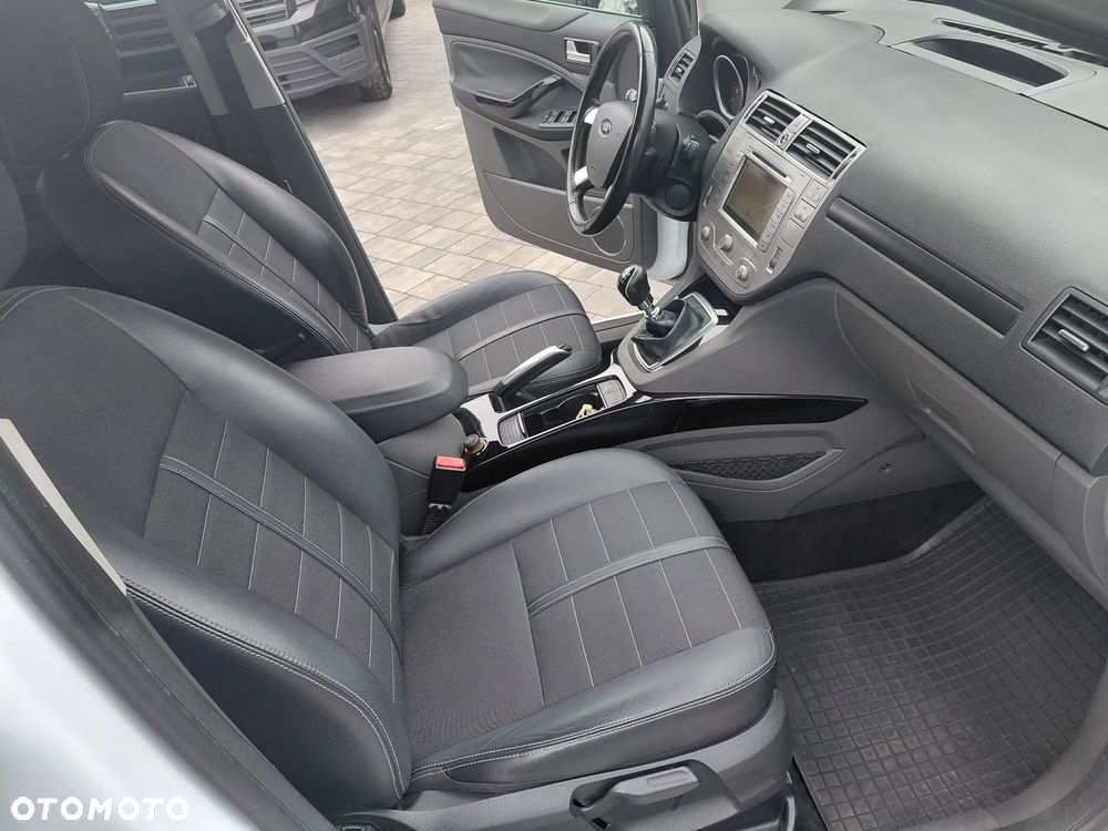 Ford Kuga 2.0 TDCi Titanium - 20