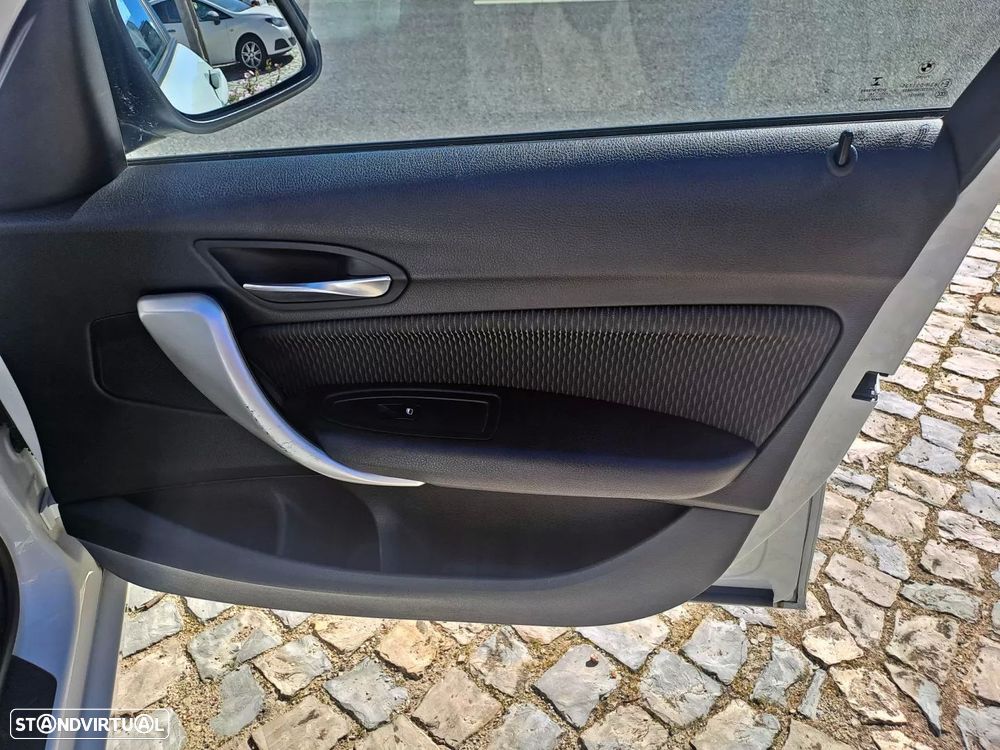 BMW 116 d Corporate Edition - 23