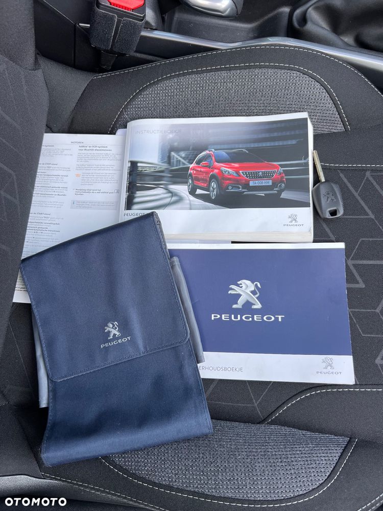 Peugeot 2008 PureTech 110 Stop&Start Urban Move - 23