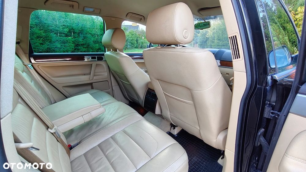 Volkswagen Touareg 3.0 V6 TDI DPF Automatik Individual - 9