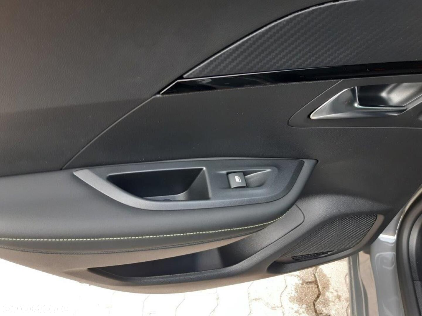 Peugeot 2008 - 18