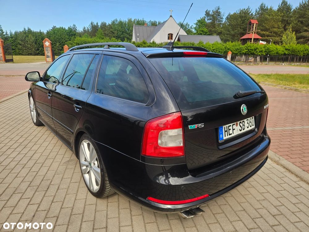 Skoda Octavia 2.0 TDI CR DPF DSG RS - 5