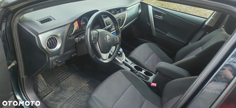 Toyota Auris 1.8 HSD Luna - 8